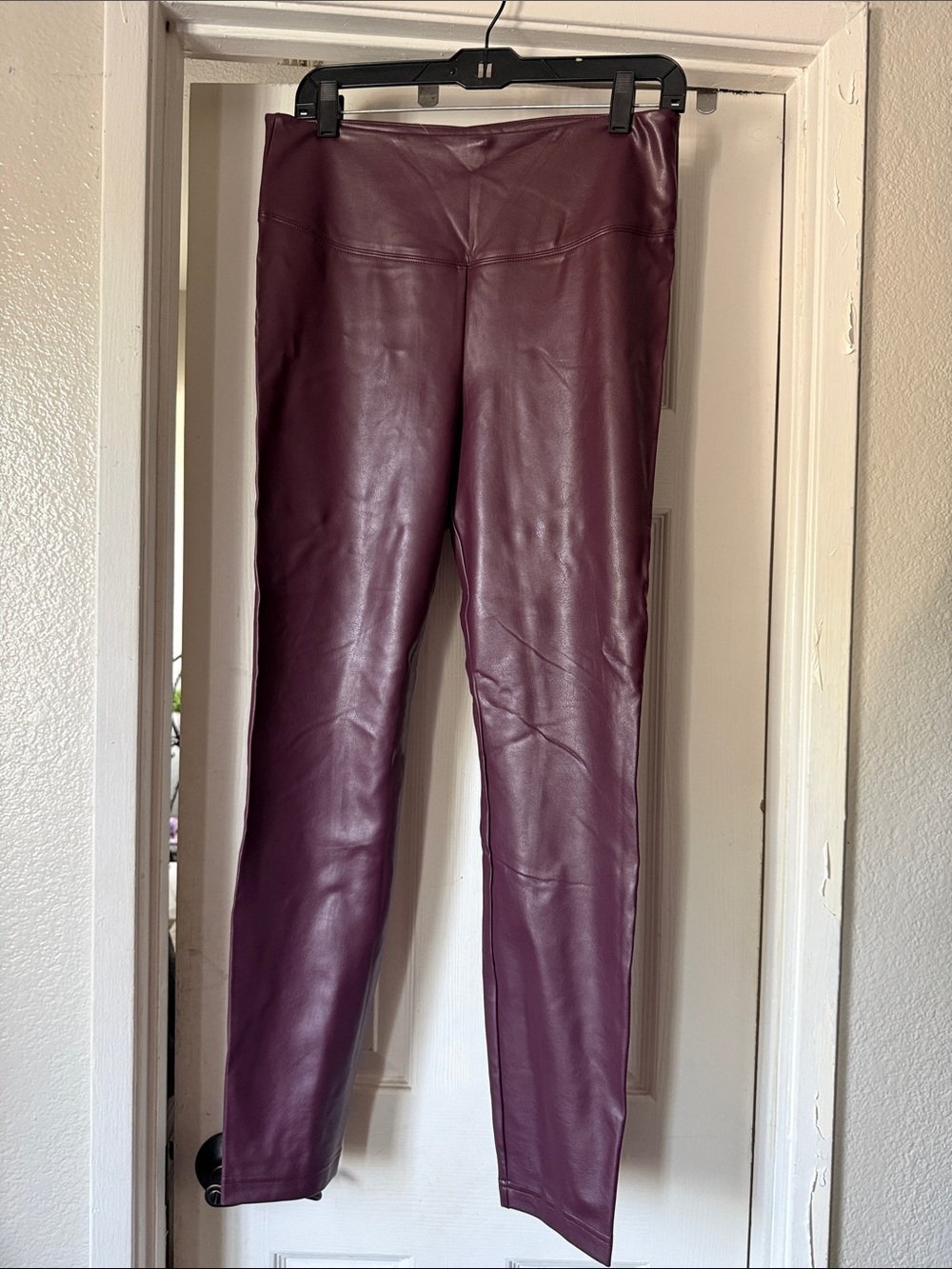 White House black Market: Faux Leather Leggings in Deep Plum